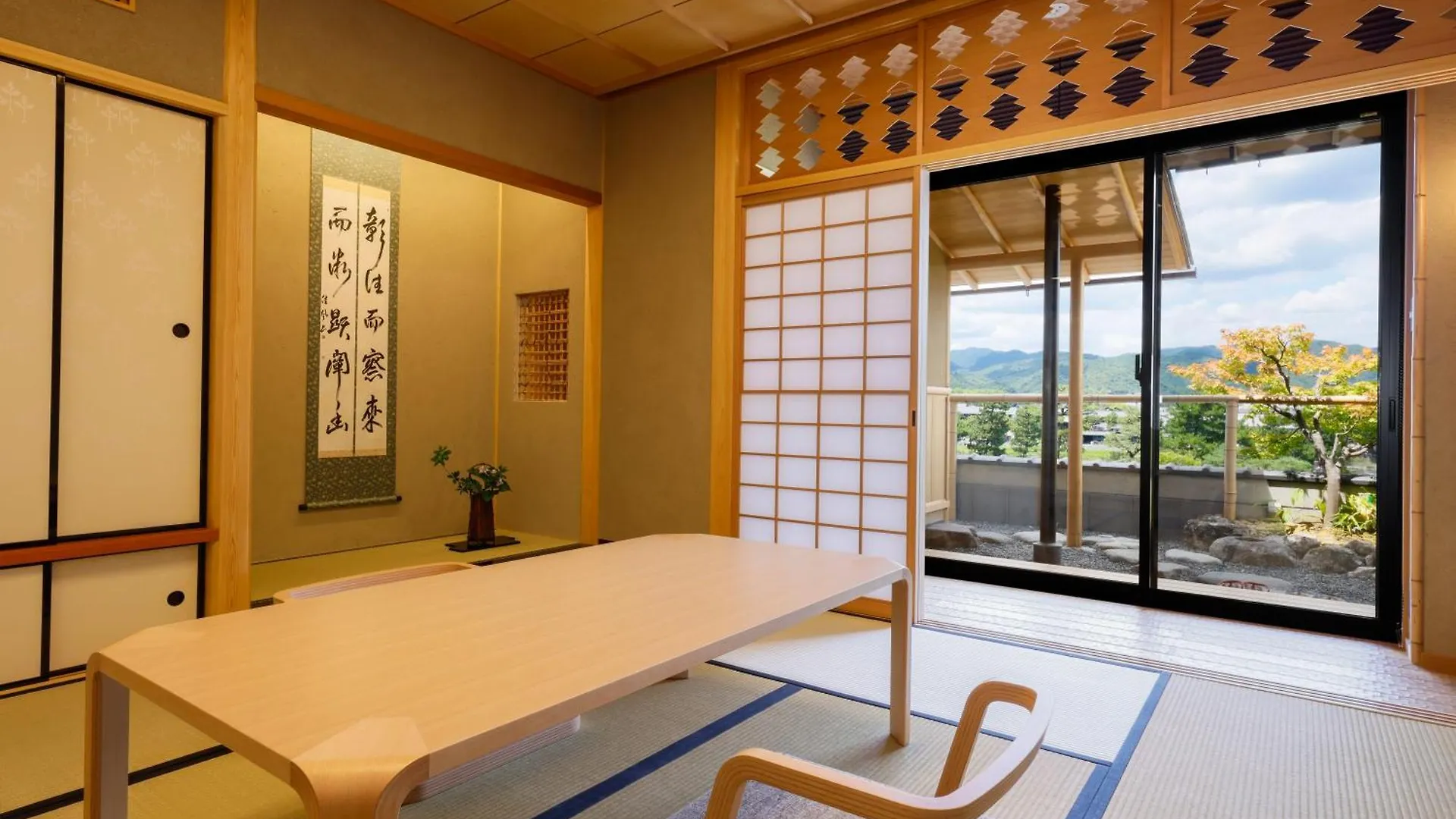 Kyoto Arashiyama Onsen Ryokan Togetsutei