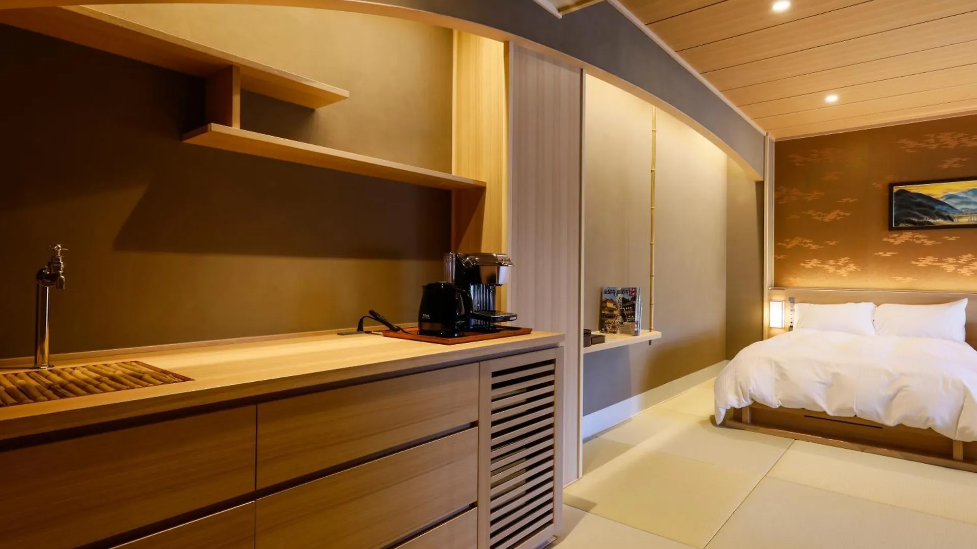 Kyoto Arashiyama Onsen Ryokan Togetsutei
