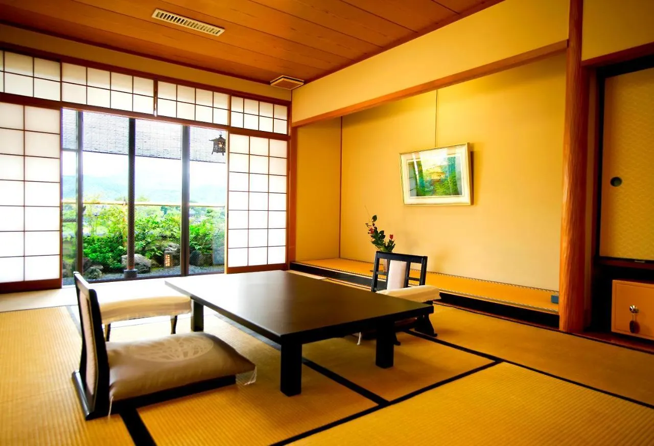 Kyoto Arashiyama Onsen Ryokan Togetsutei 4*,