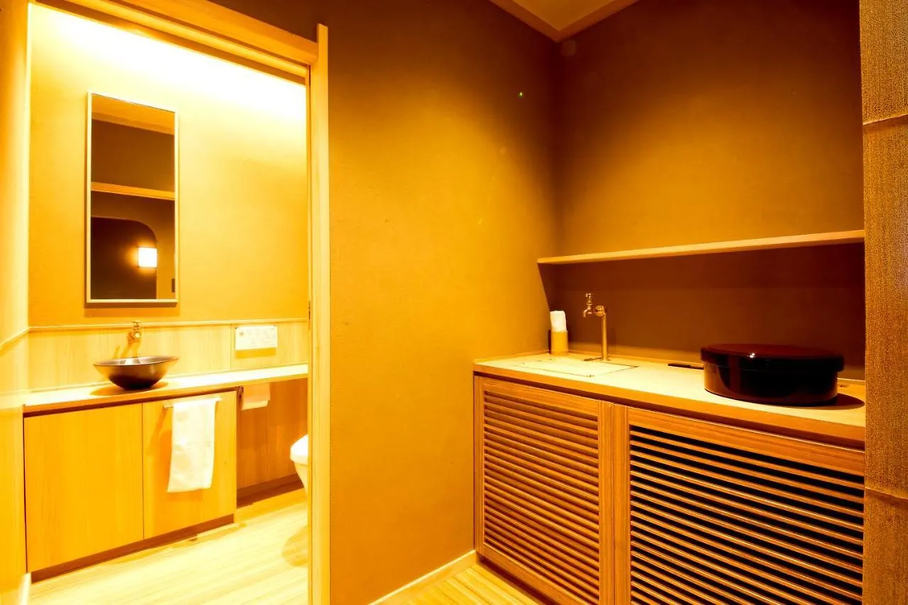 Kyoto Arashiyama Onsen Ryokan Togetsutei 4*,  日本